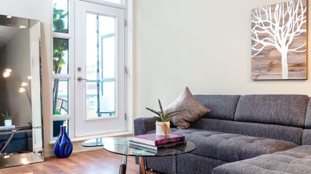 For Lease - 380 Macpherson Avenue Unit# 314, Toronto, Ontario - Photo 4