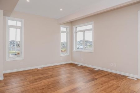 For Lease - 1 Miramichi Street, Belleville, Ontario - Photo 2