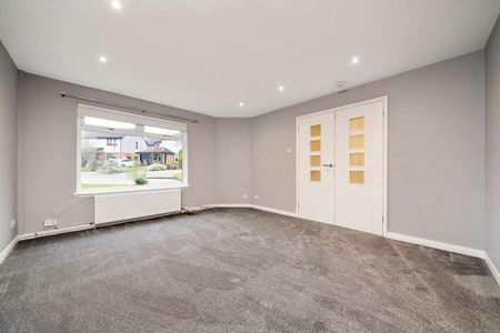 Springfield Park, Johnstone, PA5 - Photo 4