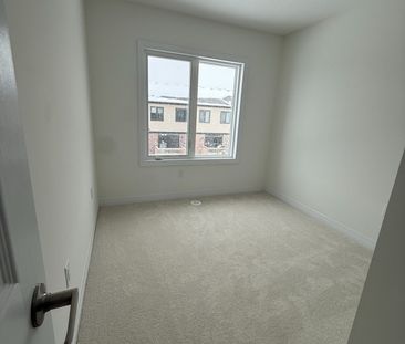 For Lease - 29 Hine Road, Brantford, Ontario - Photo 5