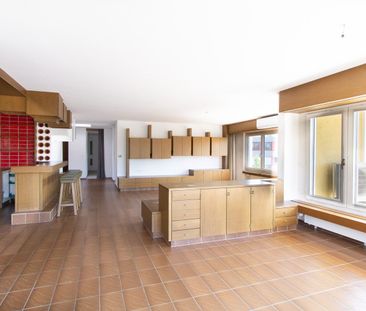 Grosszügige 5.5-Zimmer-Dachwohnung mit herrlichem Ausblick in Klein... - Photo 2
