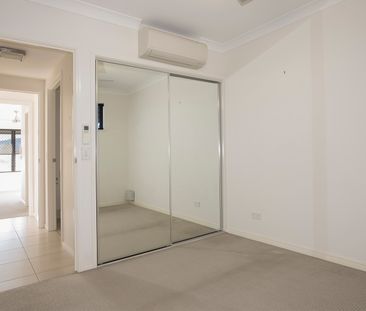 Modern 2 Bedroom Unit on City Fringe - Photo 5