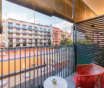 Luminoso apartamento con terraza junto a Rambla Catalunya en alquiler temporal, Barcelona - Photo 1