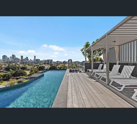 1507/140 Wellington Road, East Brisbane, Qld 4169 - Photo 3
