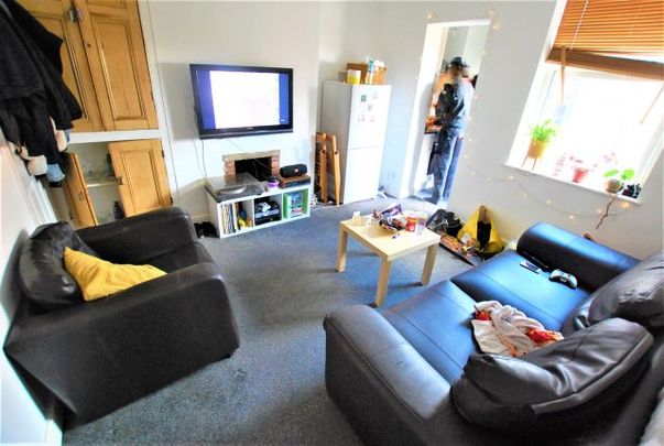 35 Sharrow Street, Sharrow - Photo 1