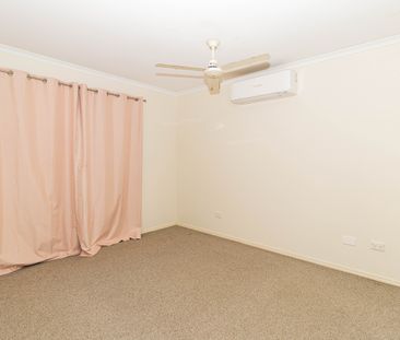 COASTAL LIVING MINUTES TO BEACH & BOAT RAMPS - Photo 1