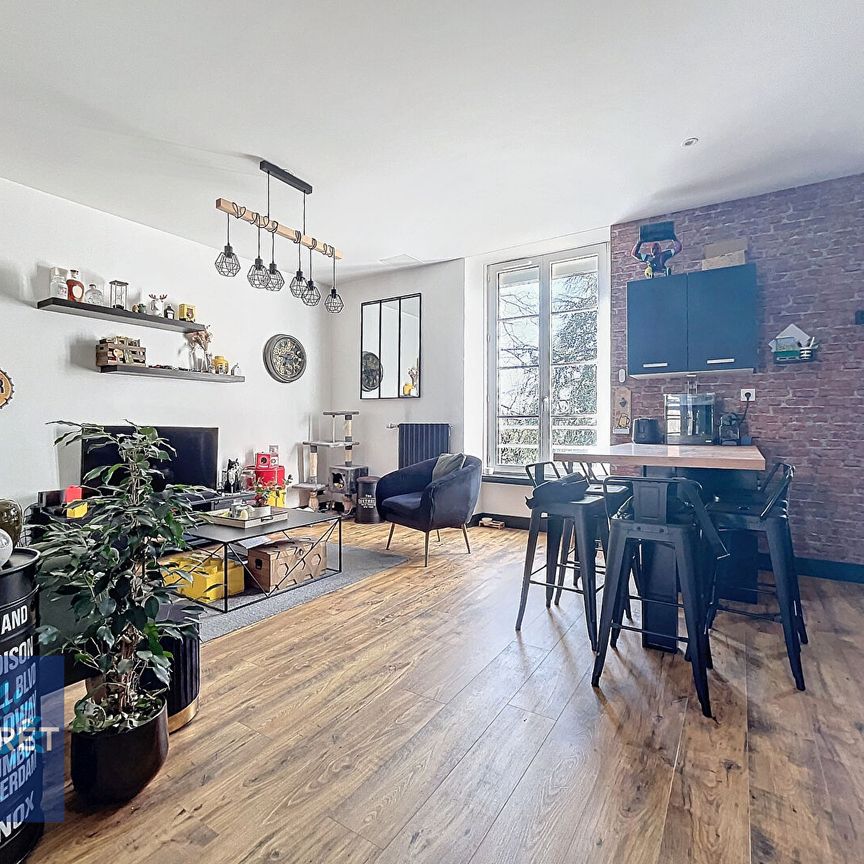Apartment - Photo 1