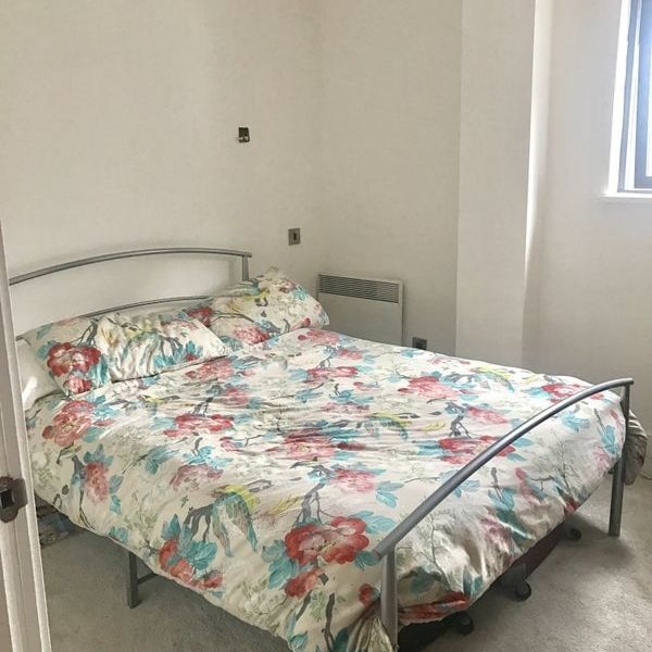 Room in a Shared Flat, Block E, M4 - Photo 1