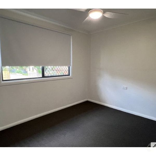 Newly Renovated 3 Bedroom Home - Photo 1