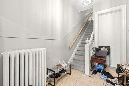 192 Cobourg Street - 2 - Photo 2