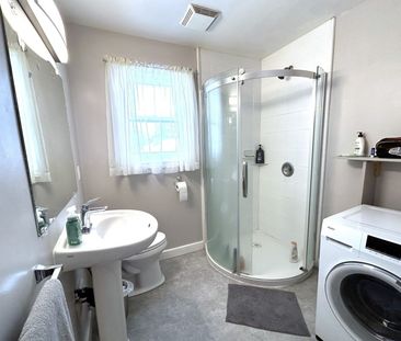 630 Victoria St - London ON - Photo 2