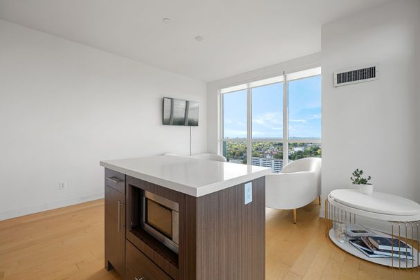 For Lease - 58 Orchard View Boulevard Unit# ph02, Toronto, Ontario - Photo 1