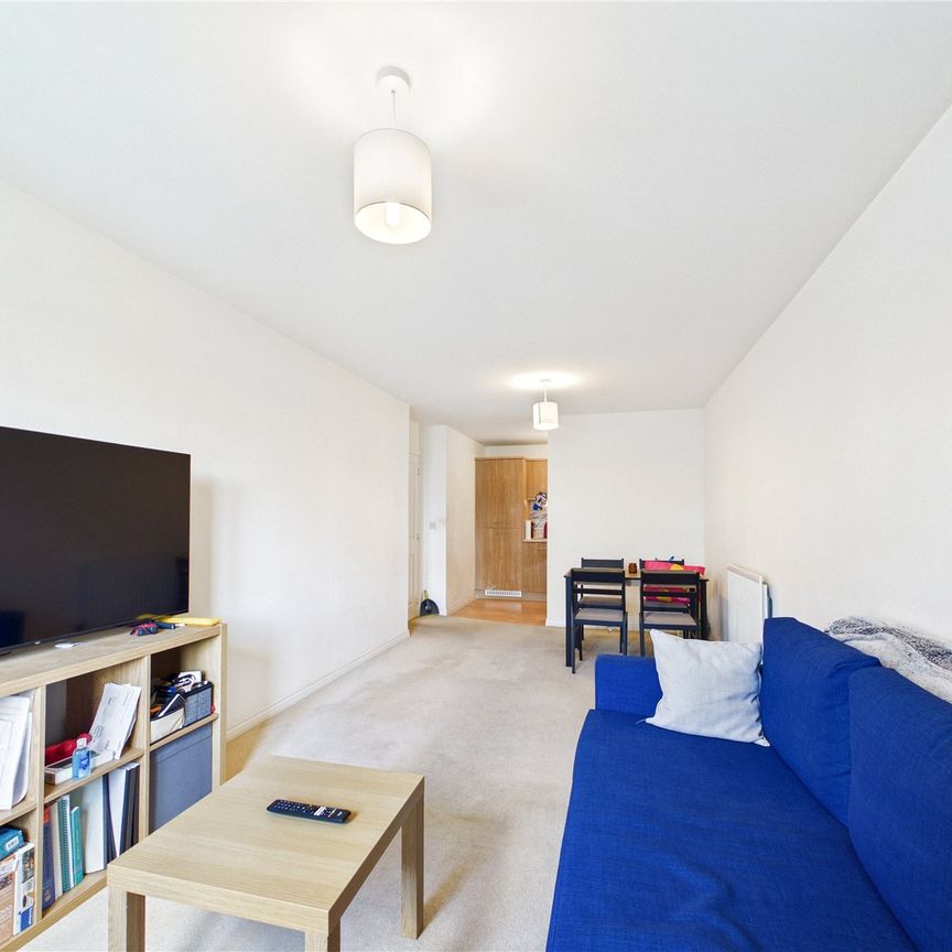 Circular Road South, Colchester, Essex, CO2 7UA - Photo 1