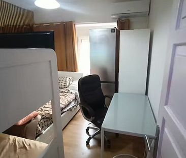 Rua Garcia de Orta, Amadora, Lisbon 2720-249 - Photo 6