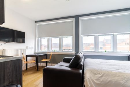 The Bruce Building, Newcastle Upon Tyne - Photo 3