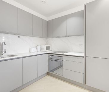 Studio to rent - Photo 3