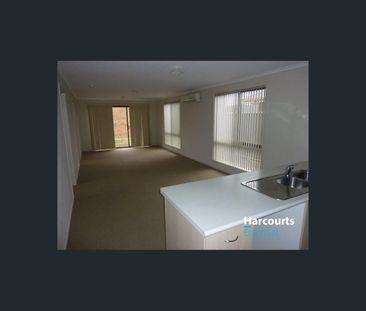 14 West Parkway, Andrews Farm, SA 5114 - Photo 5