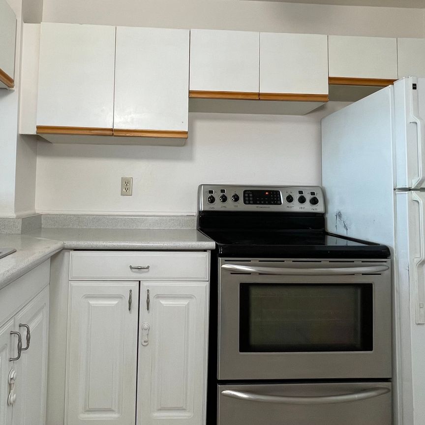 For Lease - 3050 Ellesmere Road Unit# 1402, Toronto, Ontario - Photo 1