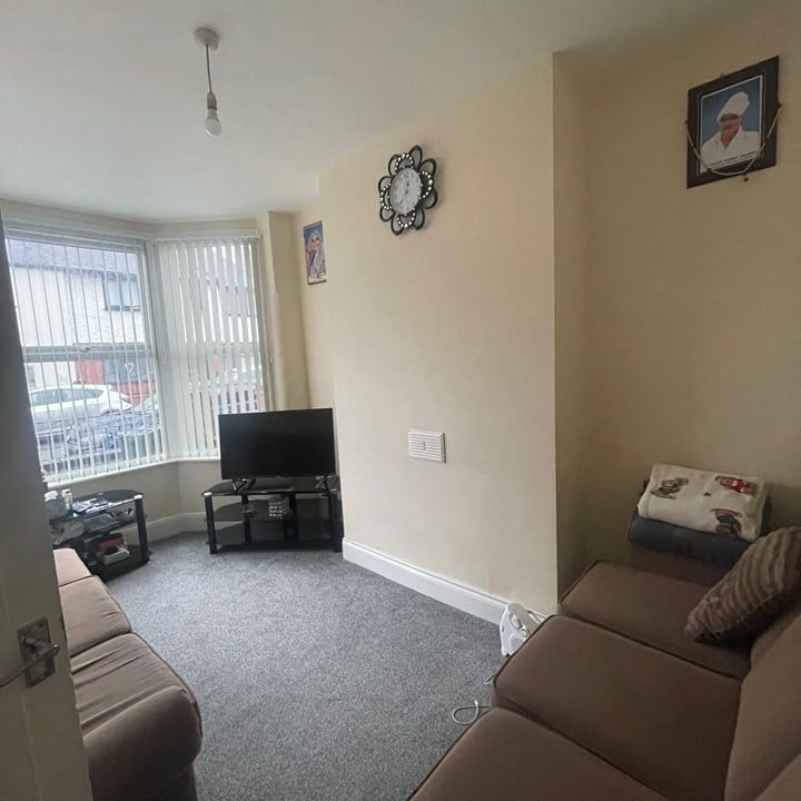 3 Bed Terraced House, Freeman Road North, LE5 - Photo 1