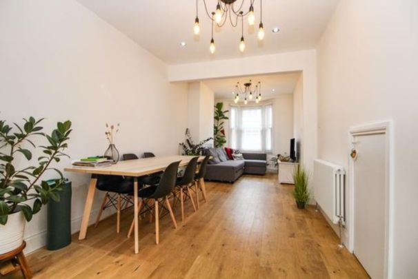 3 bedroom terraced house to rent - Photo 1