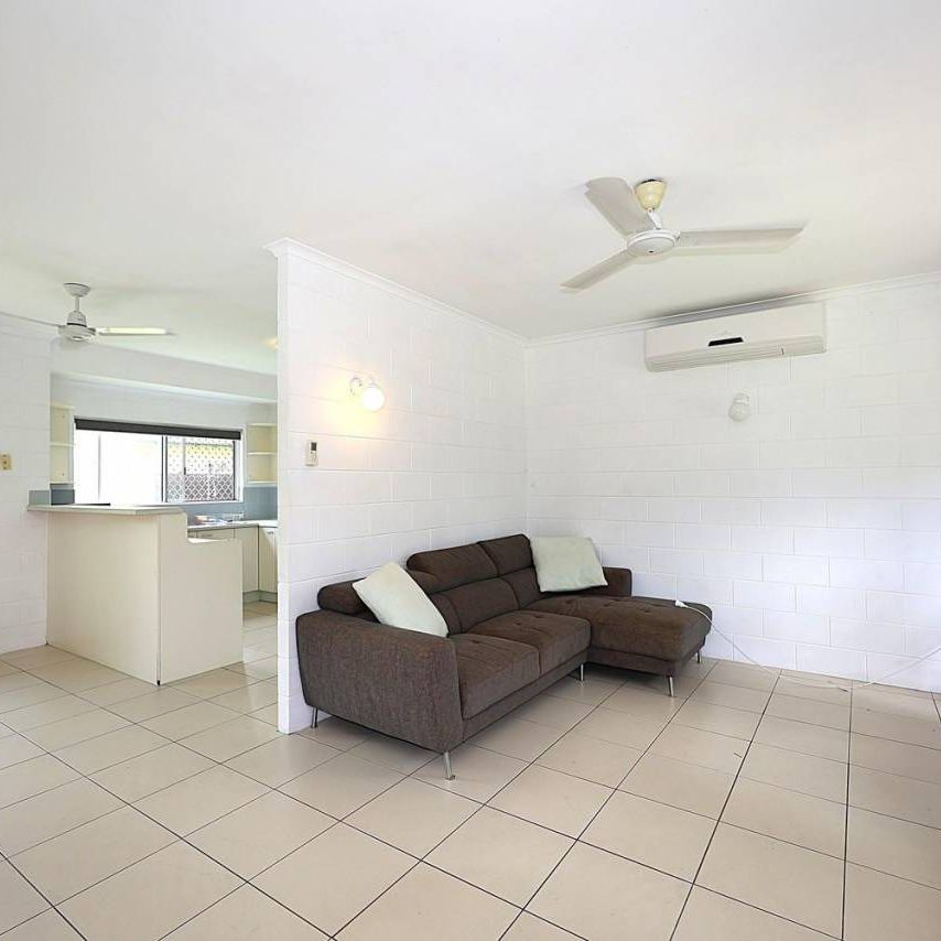 Fenced 3‑Bedroom Duplex – Double Carport - Photo 1