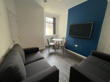 Fitzwarren Street, Salford - Photo 2