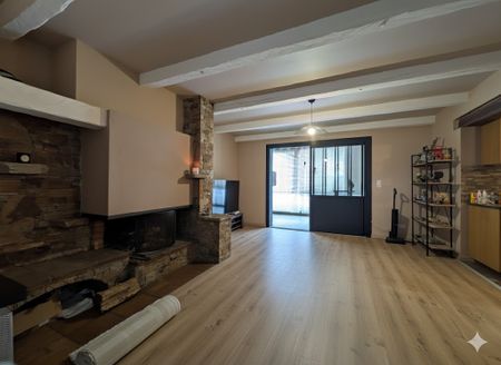 Location Appartement 3 pièces 60m² HYERES 83400 - Photo 3