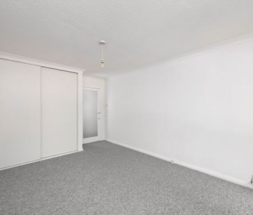 50 The Drive, Hove, BN3 - Photo 4