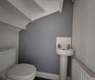 Chapelhouse Lane, Halesowen, West Midlands, B63 - Photo 5