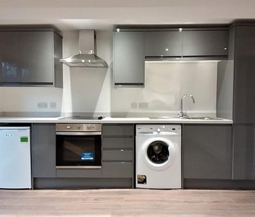 1 bedroom flat to rent - Photo 4