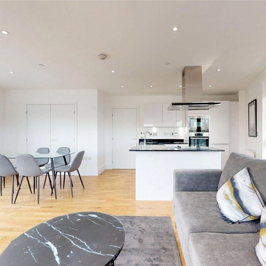 139 Leven Road, Poplar, London, E14 - Photo 1