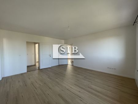 Location Appartement 4 pièces 76m² MONTLHERY 91310 - Photo 2