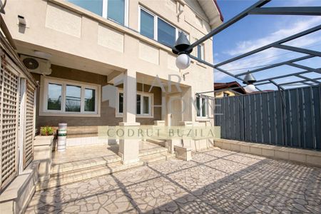 Spatiu birouri 120mp, Ultracentral, Ploiesti - Fotografie 4