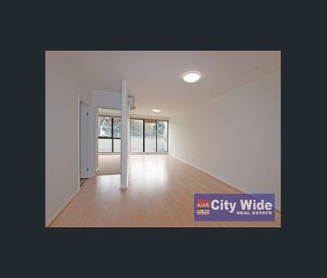 2 bedroom apartment with air con - Photo 1