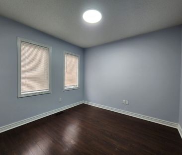 For Lease - 22 COLONEL LYALL Street, St. Catharines, Ontario - Photo 3