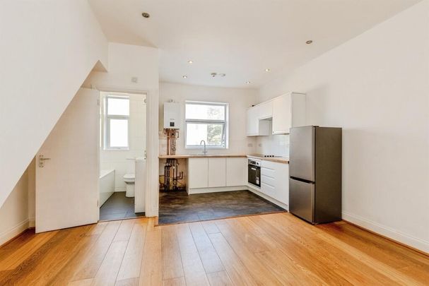 1 Bed Flat, Warden Road, BS3 - Photo 1