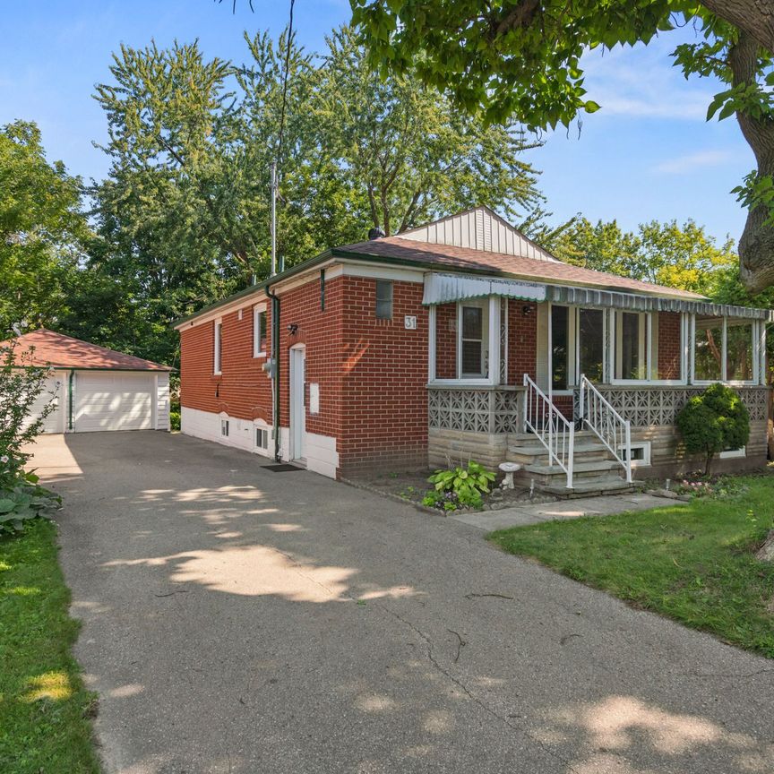 For Lease - 31 Rossford Road, Toronto, Ontario - Photo 1