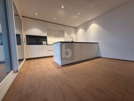 MODERN MIT STIL UND KOMFORT - Foto 3