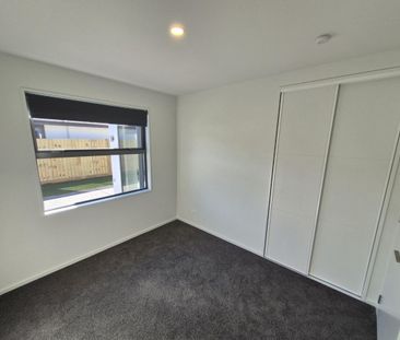 7 Rita Angus Road, Belfast - Photo 6