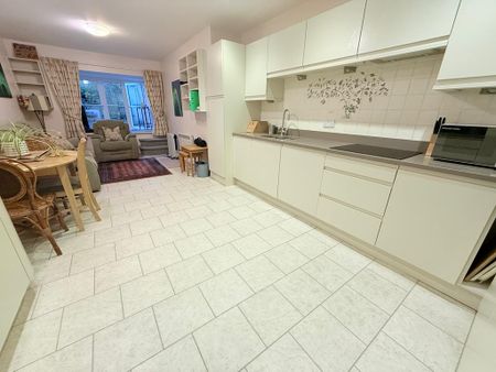 1 bedroom apartment to rent - Photo 4