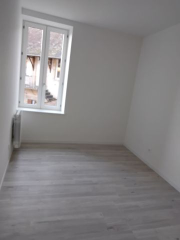 Appartement ( 60 m² ) refait entièrement à neuf - Photo 4