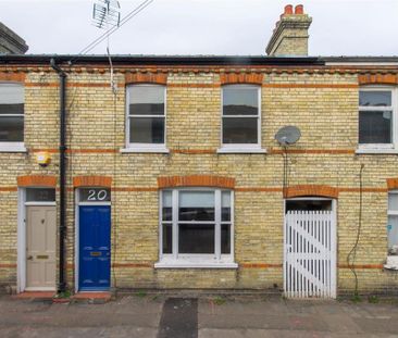 3 bedroom terraced house to rent - Photo 5