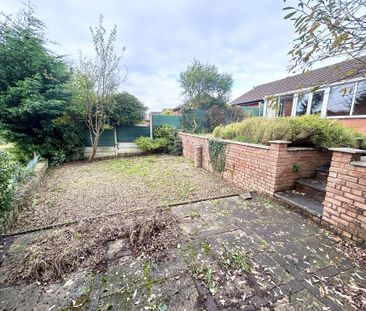 2 bedroom semi-detached bungalow to rent - Photo 4