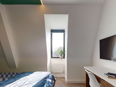 Apt 402, Castello Court - Photo 5