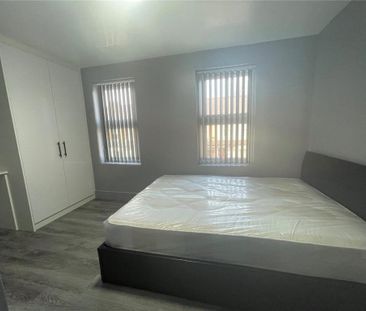House share to rent - Photo 3
