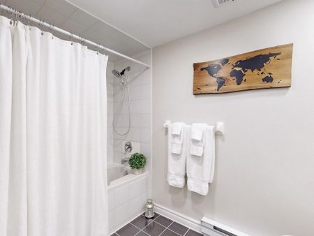 For Lease - 120 Fairway Court Unit# 215, Blue Mountains, Ontario - Photo 2