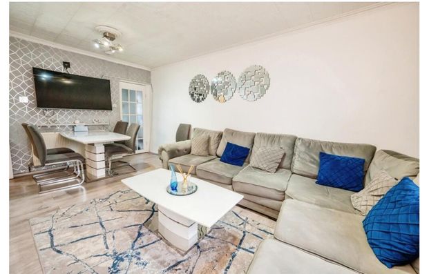 Room in a Shared Flat, Essington Street, B16 - Photo 1