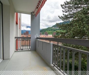 Bel appartement à proximité de toutes les commodités - Photo 4