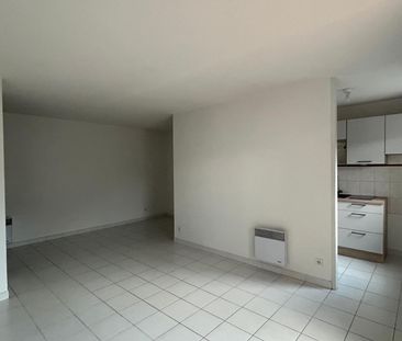 Location Appartement 2 pièces 45m² ALBI 81000 - Photo 2
