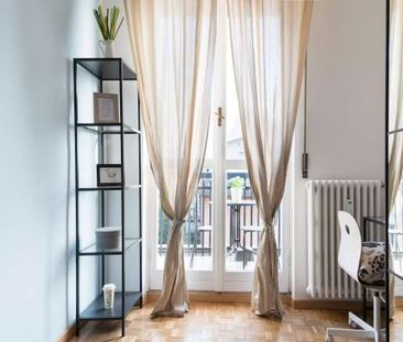 Via delle Acacie, Cesano Boscone, Lombardy 20090 - Photo 3